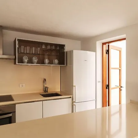 Feriehus Casa Junto Al Mar, Golf, Piscina Y Piscina Relax San Miguel de Abona